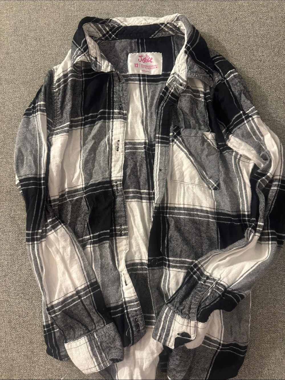 5/$15- Girl’s shirt size 12